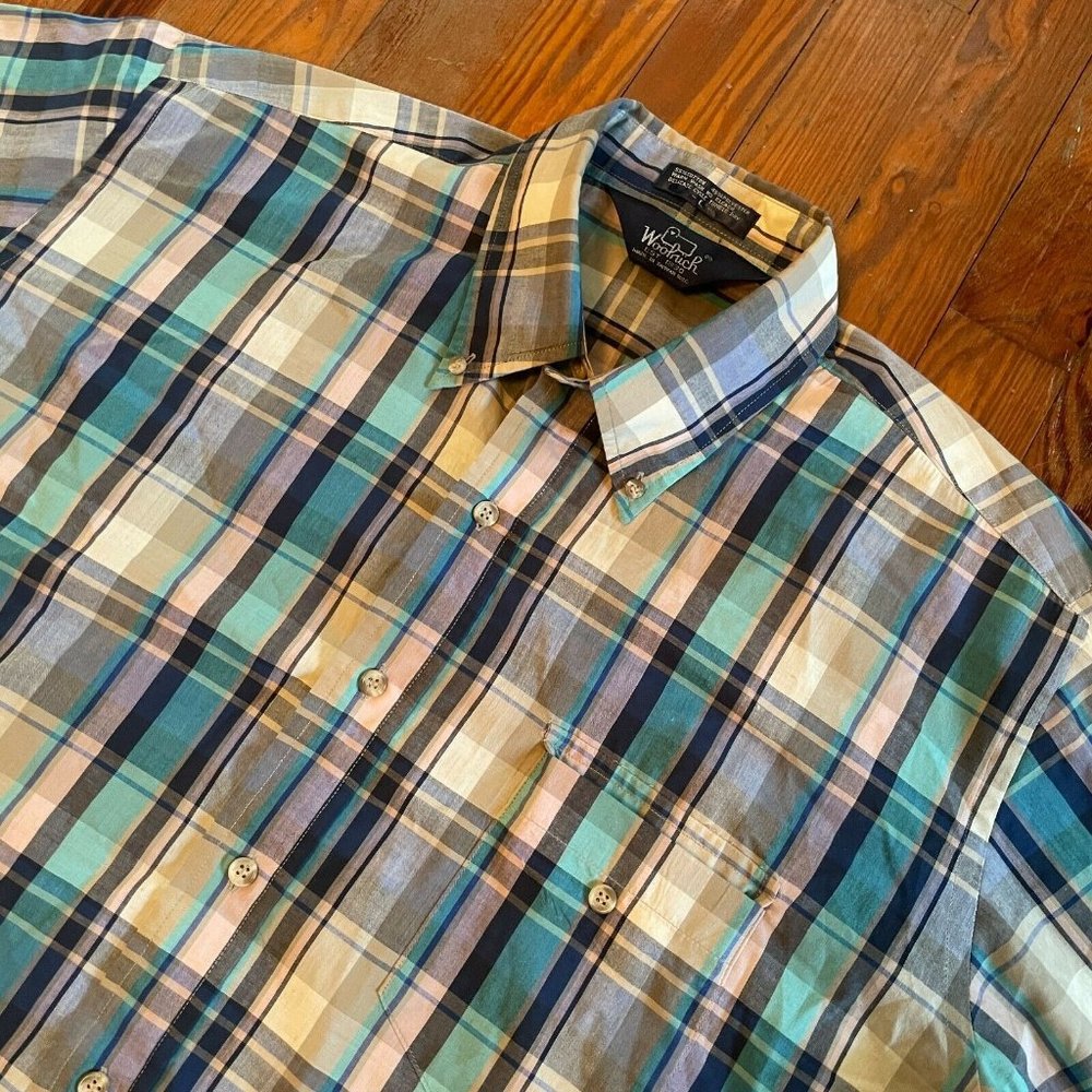Vintage Woolrich Men's L Large Multicolor Plaid Short Sleeve Button Down Shirt
